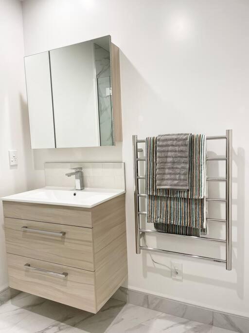 כרייסטצ'רץ' Chic City Centre Townhouse מראה חיצוני תמונה